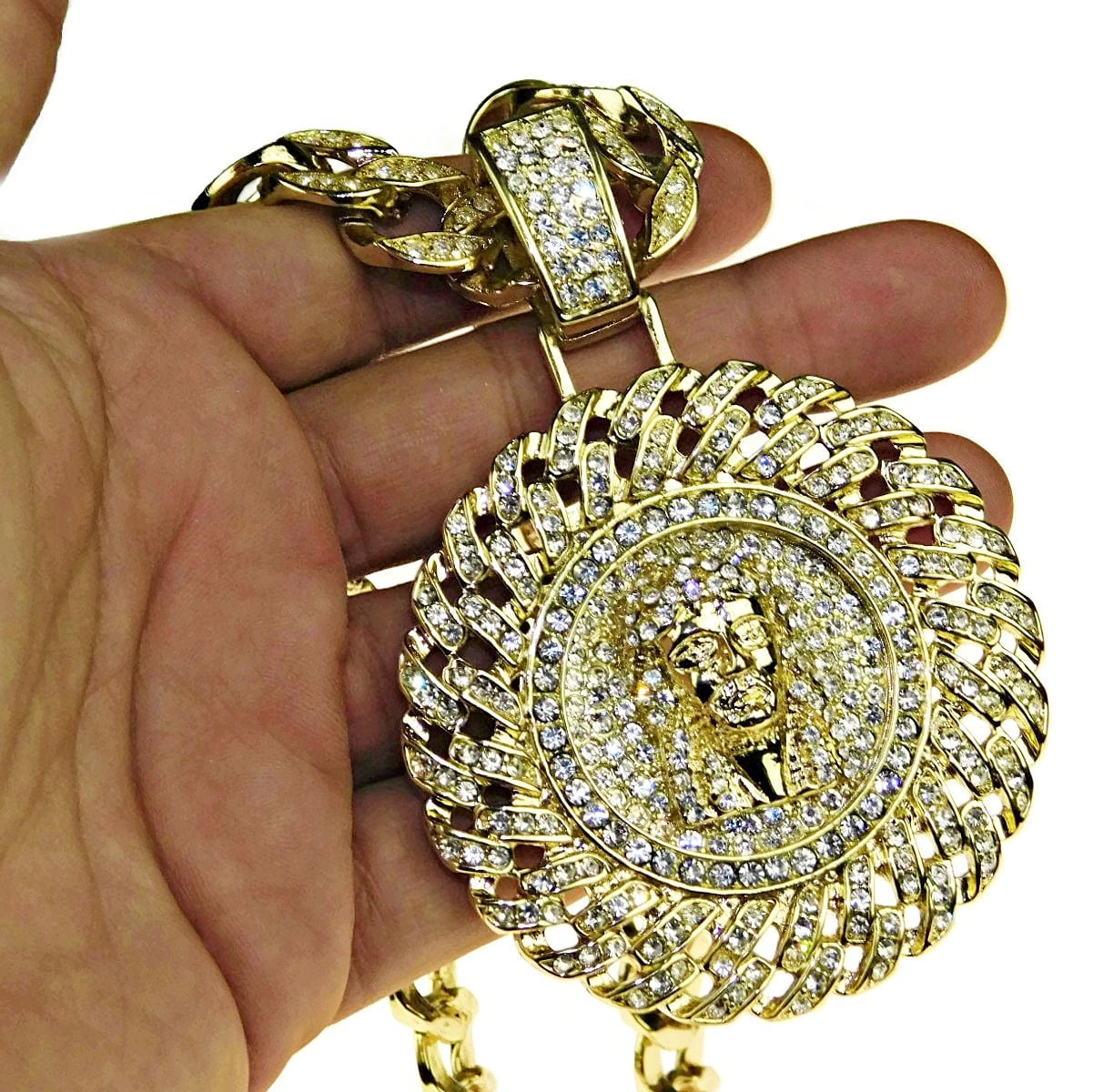 Long time | Gold bridal necklace, Big necklace set, Diamond bracelet design